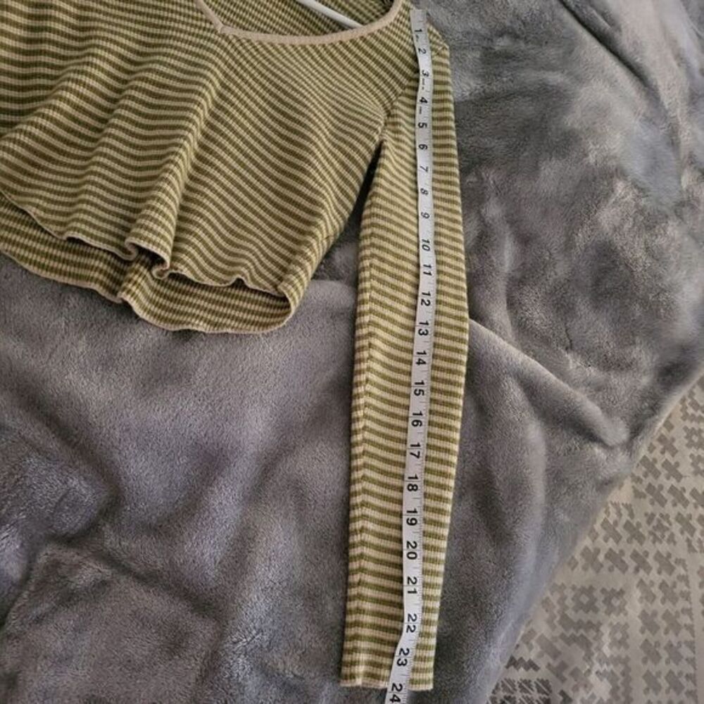 Pacsun LA Hearts Women's Long Sleeve Green/White‎ Cropped Top Small/Medium -H024 - Picture 12 of 15